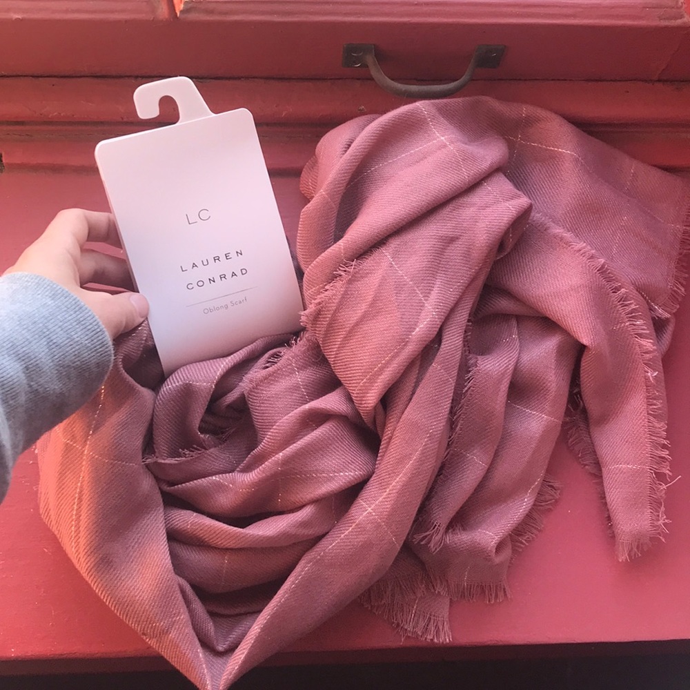 Lauren Conrad oblong scarf pink and gold